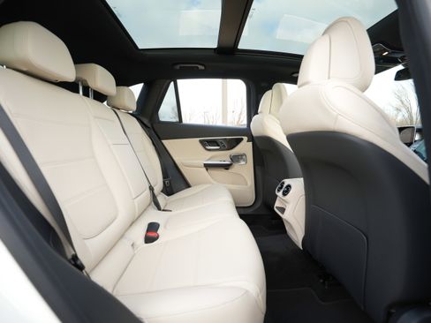 New 2026 Mercedes-Benz GLC 300 GLC 300 image 41