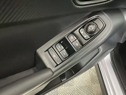 Used 2024 Subaru Crosstrek 2.0i AWD/4WD image 11