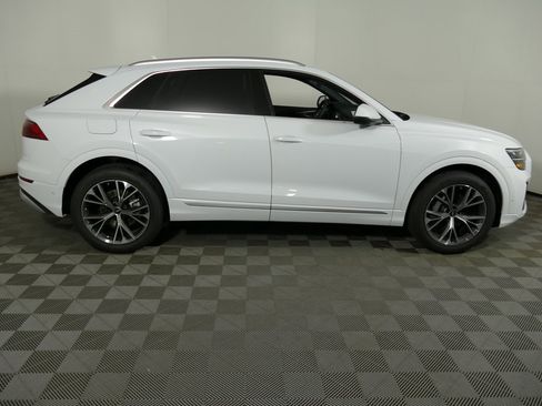 New 2026 Audi Q8 Premium Plus image 2