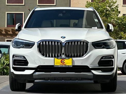Used 2019 BMW X5 xDrive40i w/ Premium Package 2 AWD/4WD image 8