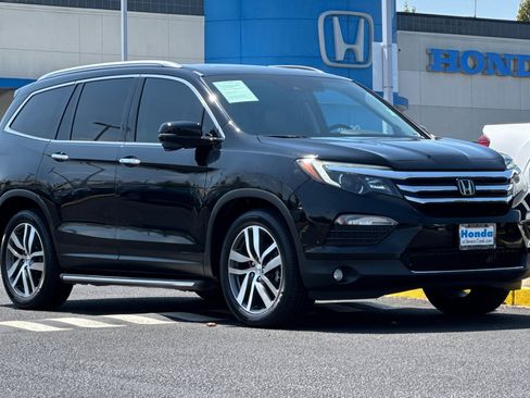 Used 2016 Honda Pilot Touring image 7
