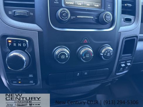 Used 2017 RAM 1500 Express w/ Express Value Package AWD/4WD image 26