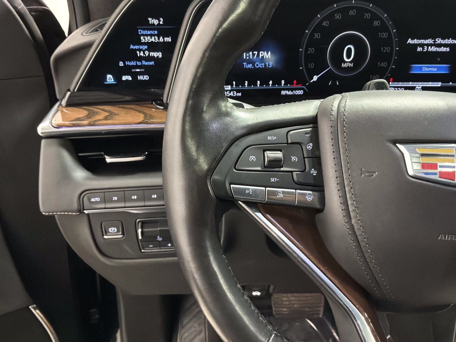 Used 2023 Cadillac Escalade ESV Sport Platinum w/ LPO, ONYX Package AWD/4WD image 19