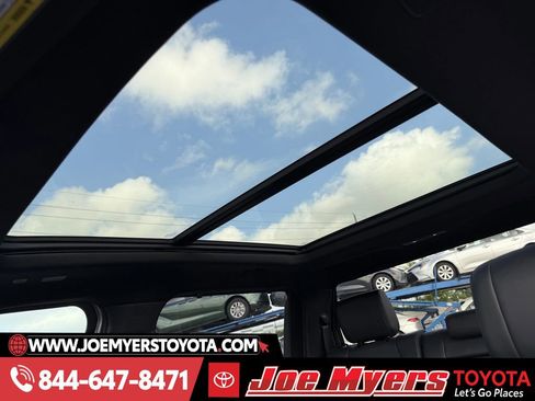 Used 2023 Toyota Tundra Platinum w/ Advanced Package image 29