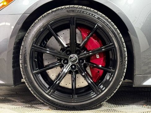 Used 2023 Audi RS 6 image 2