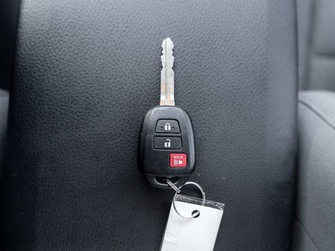 Used 2023 Toyota Tacoma SR AWD/4WD image 30
