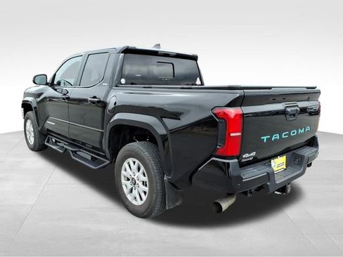 Used 2024 Toyota Tacoma SR5 image 7