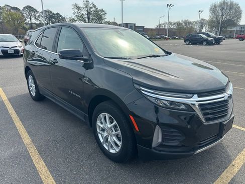 Used 2023 Chevrolet Equinox LT image 5