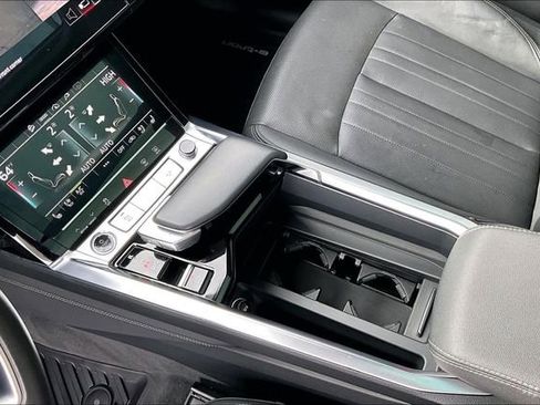 Used 2021 Audi e-tron Premium Plus w/ Premium Plus Package image 13