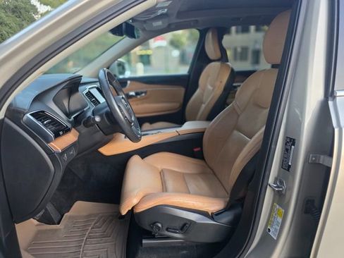 Used 2016 Volvo XC90 T6 Inscription w/ Vision Package image 27