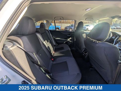 Certified 2025 Subaru Outback Premium image 33