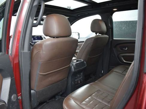 Used 2021 Nissan Titan Platinum Reserve w/ Moonroof Package image 13