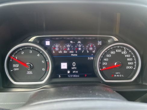 Used 2021 Chevrolet Silverado 1500 High Country w/ LPO, Dark Essentials Package image 25