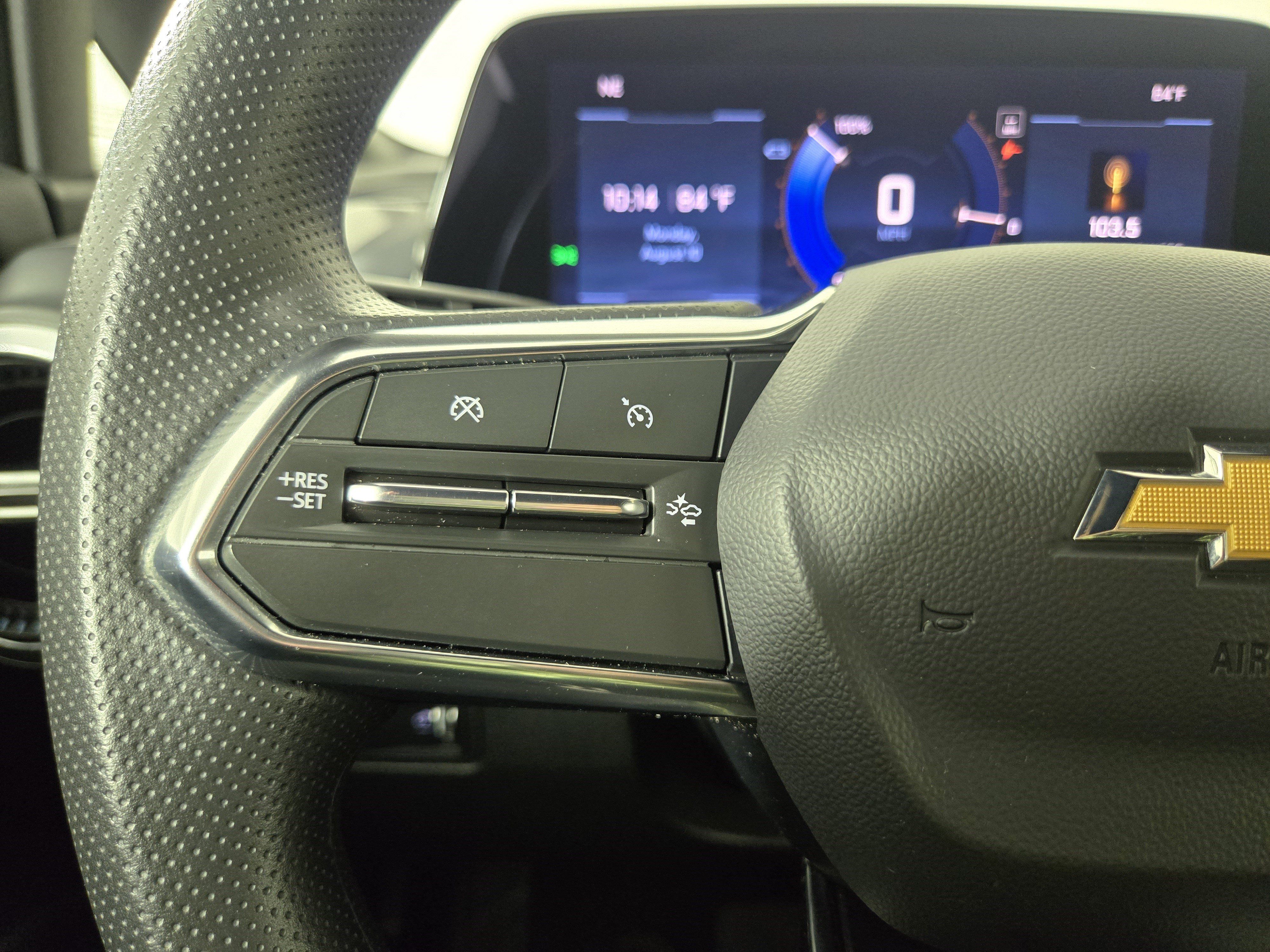 Certified 2025 Chevrolet Equinox EV LT FWD image 15