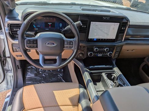 New 2026 Ford F250 Lariat w/ FX4 Off-Road Package image 13