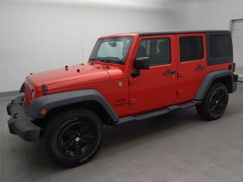 Used 2015 Jeep Wrangler Unlimited Sport w/ Quick Order Package 24S AWD/4WD image 2