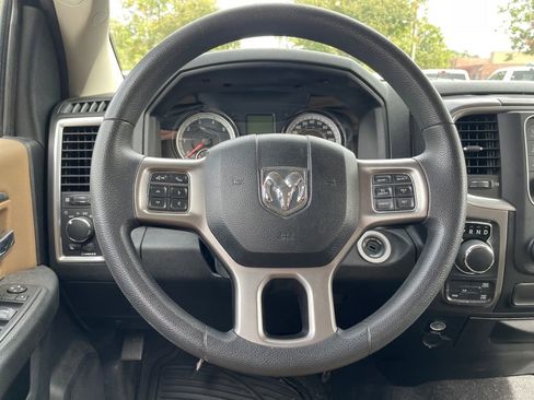 Used 2021 RAM 1500 Classic SLT image 13