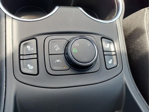 Used 2023 GMC Terrain SLE w/ Driver Convenience Package AWD/4WD image 10