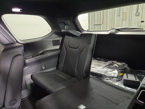 New 2026 Lexus TX 500h AWD image 16