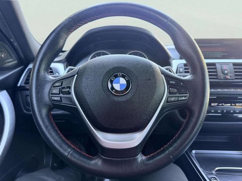 Used 2017 BMW 330i xDrive Wagon AWD/4WD image 28
