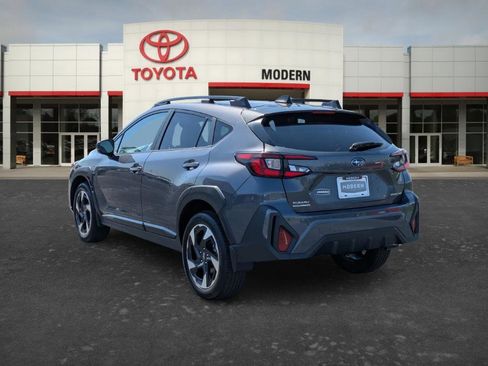 Used 2025 Subaru Crosstrek 2.5i Limited w/ Crosstrek Mirror Package image 7