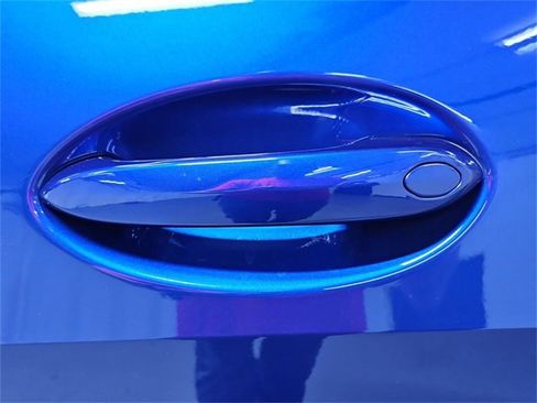 Used 2025 BMW X7 M60i image 20