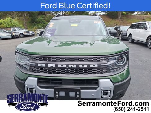 Used 2025 Ford Bronco Sport Badlands image 2