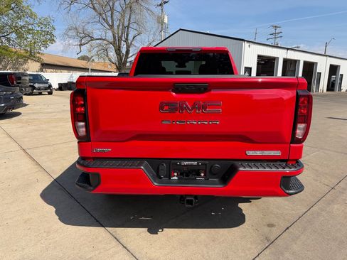 New 2026 GMC Sierra 1500 Elevation image 29