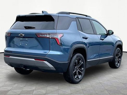 New 2026 Chevrolet Equinox LT w/ Midnight Edition AWD/4WD image 6
