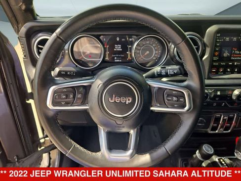 Used 2022 Jeep Wrangler Unlimited Sahara AWD/4WD image 21