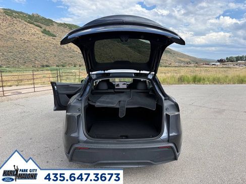 Used 2026 Tesla Model Y AWD image 31