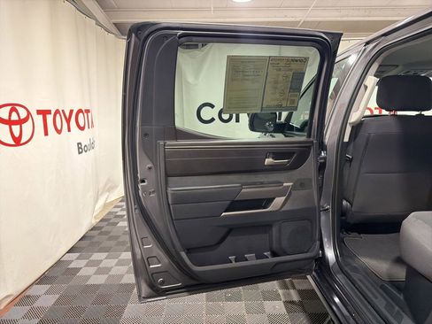 Used 2022 Toyota Tundra SR5 AWD/4WD image 18