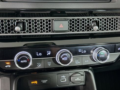 Used 2023 Honda Civic EX image 23