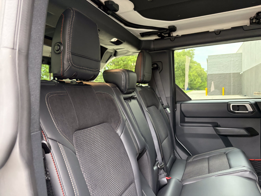 New 2026 Ford Bronco Raptor w/ Interior Carbon Fiber Pack AWD/4WD image 24