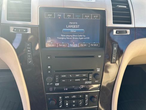 Used 2008 Cadillac Escalade EXT image 19