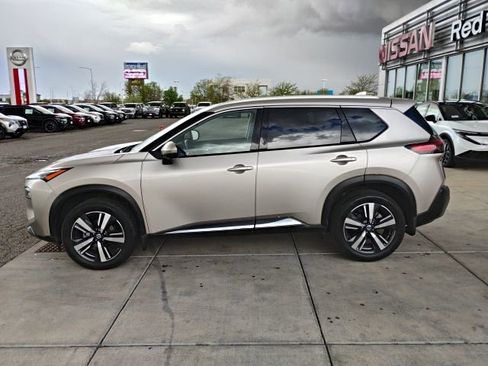 Used 2021 Nissan Rogue SL w/ Premium Package image 9