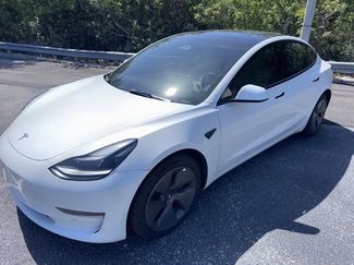 Used 2023 Tesla Model 3 Standard Range RWD video 1