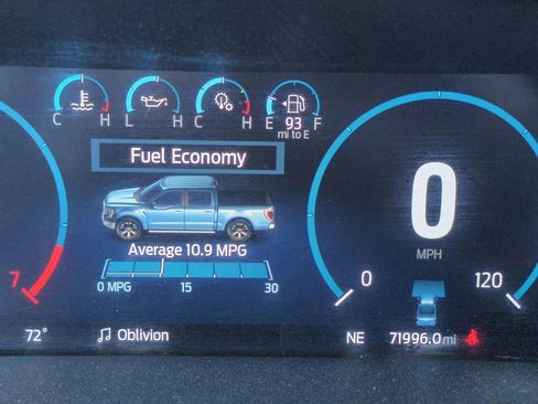 Certified 2022 Ford F150 Lariat w/ Equipment Group 502A High image 33