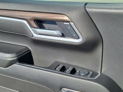 Certified 2025 Chevrolet Silverado 1500 LT image 18