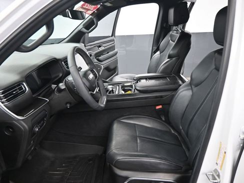 Used 2022 Jeep Wagoneer Series I w/ Premium Group I RWD image 9