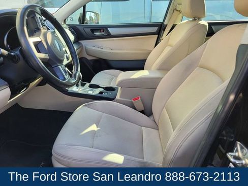 Used 2015 Subaru Legacy 2.5i Premium w/ Moonroof Package AWD/4WD image 9