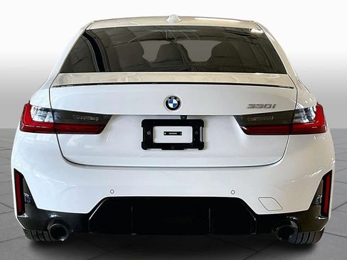 Certified 2024 BMW 330i Sedan w/ M Sport Package image 5