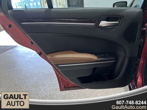 Used 2018 Chrysler 300 Limited w/ Safetytec Plus Group AWD/4WD image 14