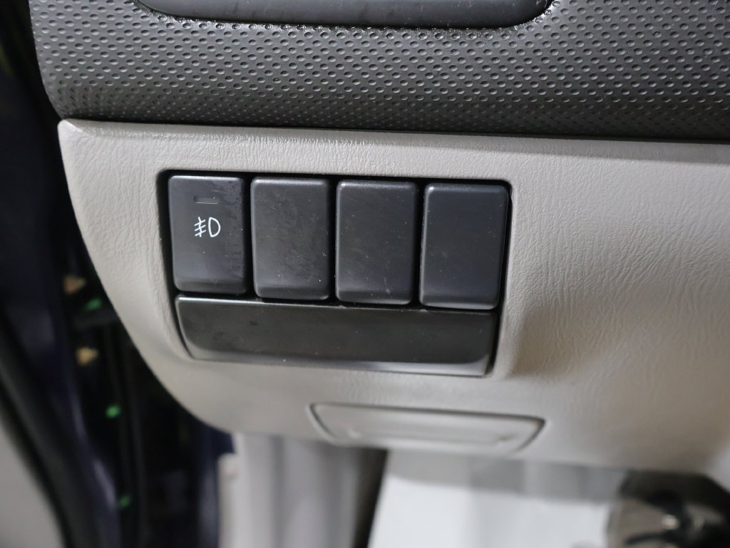 Used 2006 Subaru Forester 2.5X AWD/4WD image 6