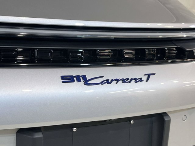 Certified 2026 Porsche 911 Carrera T RWD image 11