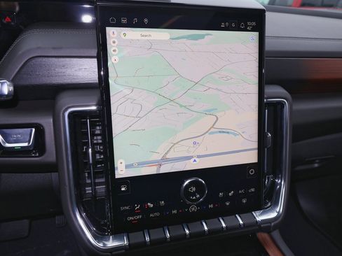 New 2026 GMC Yukon XL Denali w/ Denali Reserve Package image 22