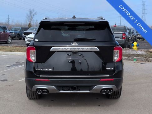 Used 2024 Ford Explorer Platinum w/ Technology Package image 7