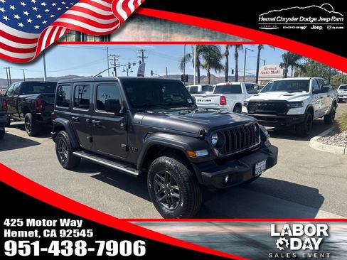 Used 2025 Jeep Wrangler Unlimited Sport AWD/4WD image 1