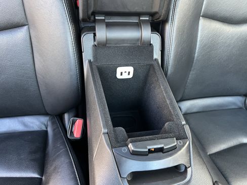 Used 2018 Cadillac XT5 Luxury w/ Driver Awareness Package image 25