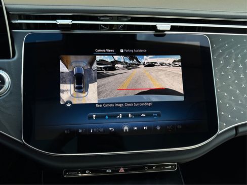 Used 2024 Mercedes-Benz E 350 4MATIC Sedan image 25